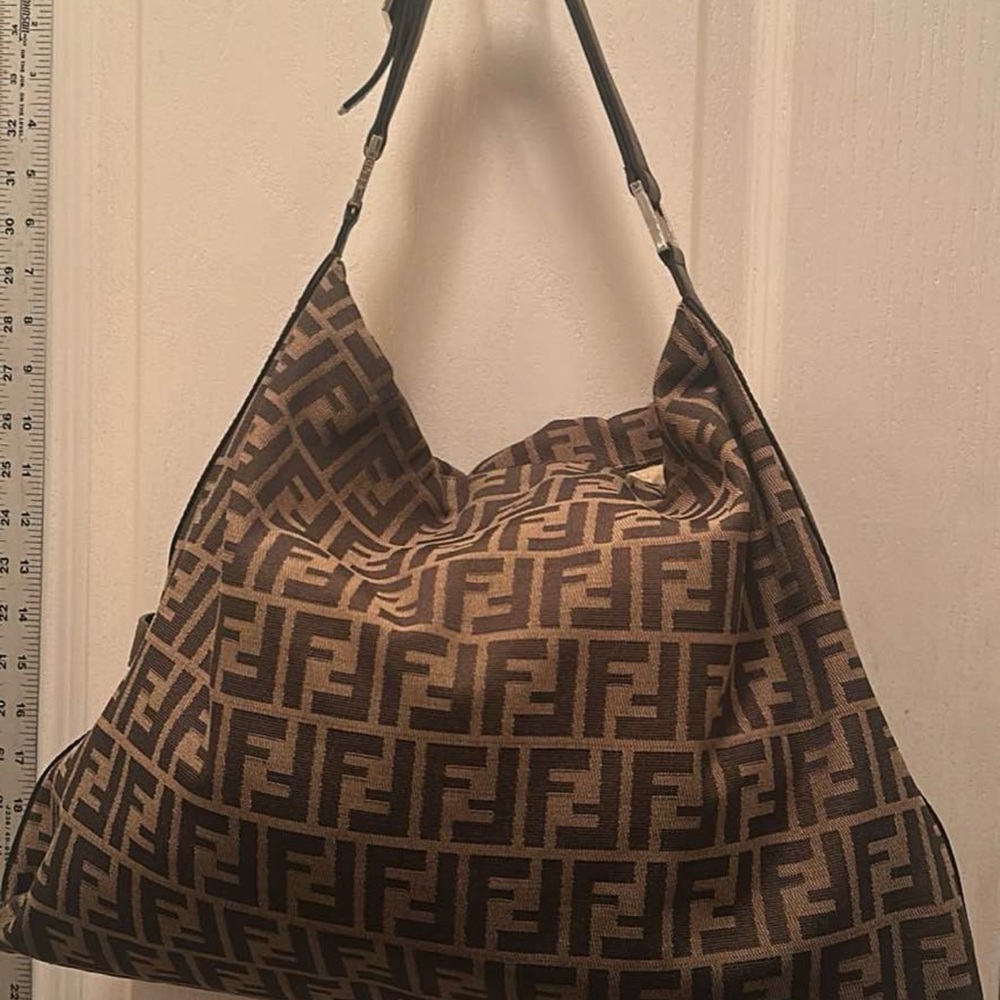 Fendi ZUCCA LARGE Hobo in Tobacco Tan and Black Logo Tote. - Picture 3 of 12